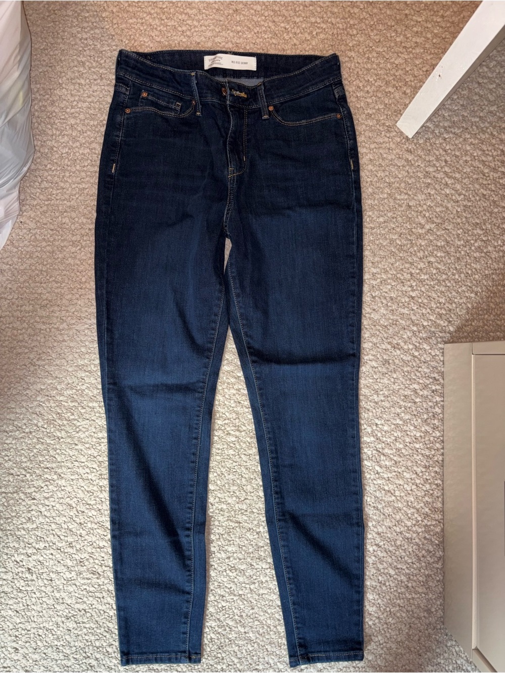 Dark Blue Women's mid rise slim Jeans Levi’s